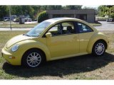 2004 Sunflower Yellow Volkswagen New Beetle GLS Coupe #35354626