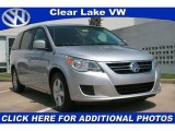 2010 Mercury Silver Metallic Volkswagen Routan SE #35354859