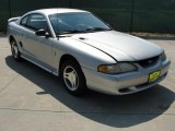 Silver Metallic Ford Mustang in 1998