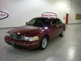 2001 Toreador Red Metallic Ford Crown Victoria LX #354162