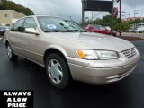 1998 Cashmere Beige Metallic Toyota Camry LE V6 #35551348