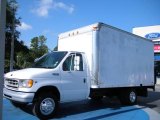1999 Oxford White Ford E Series Cutaway E350 Commercial Moving Truck #35788637