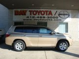 2010 Sandy Beach Metallic Toyota Highlander V6 4WD #35788419