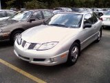 2004 Ultra Silver Metallic Pontiac Sunfire Coupe #35899414