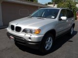 2003 BMW X5 3.0i