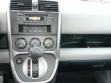2010 Honda Element LX Controls