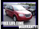 2008 Inferno Red Crystal Pearlcoat Chrysler Town & Country LX #3564937