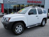 2010 Avalanche White Nissan Xterra S #36063838