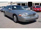 2006 Pewter Metallic Lincoln Town Car Signature Limited #36063868