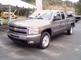 2009 Graystone Metallic Chevrolet Silverado 1500 LT Extended Cab 4x4 #36062858