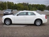 2009 Stone White Chrysler 300 Touring #36194035