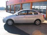 2009 Hyundai Accent GLS 4 Door