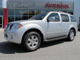 2010 Silver Lightning Metallic Nissan Pathfinder SE #36406479