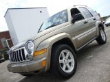 2007 Light Khaki Metallic Jeep Liberty Limited 4x4 #36547264