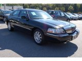 2010 Black Lincoln Town Car Signature Limited #36547646