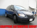 2007 Modern Blue Pearl Chrysler Town & Country Touring #3665195