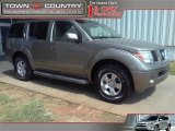 2006 Nissan Pathfinder SE