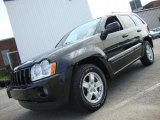 2005 Black Jeep Grand Cherokee Laredo 4x4 #36962861