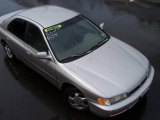 1996 Heather Mist Metallic Honda Accord LX Sedan #3731806