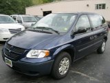 2005 Midnight Blue Pearl Dodge Caravan SE #37322853