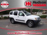 2010 Avalanche White Nissan Xterra Off Road 4x4 #37423226