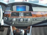 2010 BMW 5 Series 535i xDrive Sedan Controls