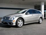 2008 Mercedes-Benz R 320 CDI 4Matic Data, Info and Specs