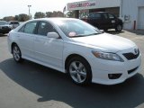 2011 Super White Toyota Camry SE #37896454