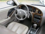 2006 Hyundai Elantra GLS Sedan Beige Interior