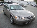 2000 Antique Sage Pearl Toyota Camry LE #37896538