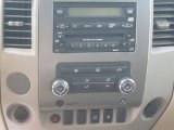 2010 Nissan Titan SE Crew Cab Controls