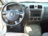 2004 Chevrolet Colorado LS Extended Cab 4x4 Dashboard