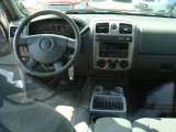 2005 Chevrolet Colorado LS Regular Cab 4x4 Dashboard