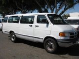 2000 Bright White Dodge Ram Van 3500 Passenger #38009656