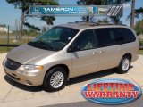 2000 Chrysler Town & Country LXi