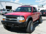 2003 Victory Red Chevrolet S10 ZR2 Extended Cab 4x4 #38010470