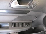 2011 Volkswagen Jetta S SportWagen Controls