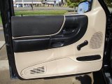 2004 Ford Ranger XLT SuperCab Black/Medium Pebble Interior