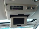 2005 Nissan Armada LE 4x4 Controls
