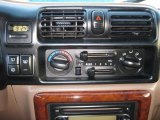 2000 Isuzu Rodeo LSE 4WD Controls