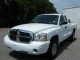 2007 Bright White Dodge Dakota SLT Club Cab #38276546