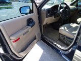 2004 Pontiac Montana  Taupe Interior