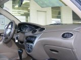 2002 Ford Focus ZX5 Hatchback Dashboard