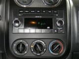 2009 Jeep Patriot Sport 4x4 Controls