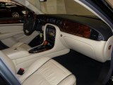 2007 Jaguar XJ Super V8 Dashboard
