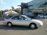 1998 Silver Frost Metallic Ford Taurus SE Wagon #38474571