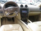 2009 Mercedes-Benz ML 550 4Matic Cashmere Interior