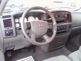 2006 Dodge Ram 1500 SLT Regular Cab 4x4 Dashboard