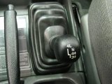 2004 Chevrolet Tracker 4WD Controls