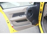 2003 Pontiac Aztek AWD Door Panel